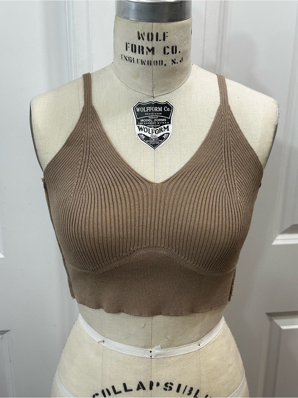 Ribbed V-Neck Bralette in Brown